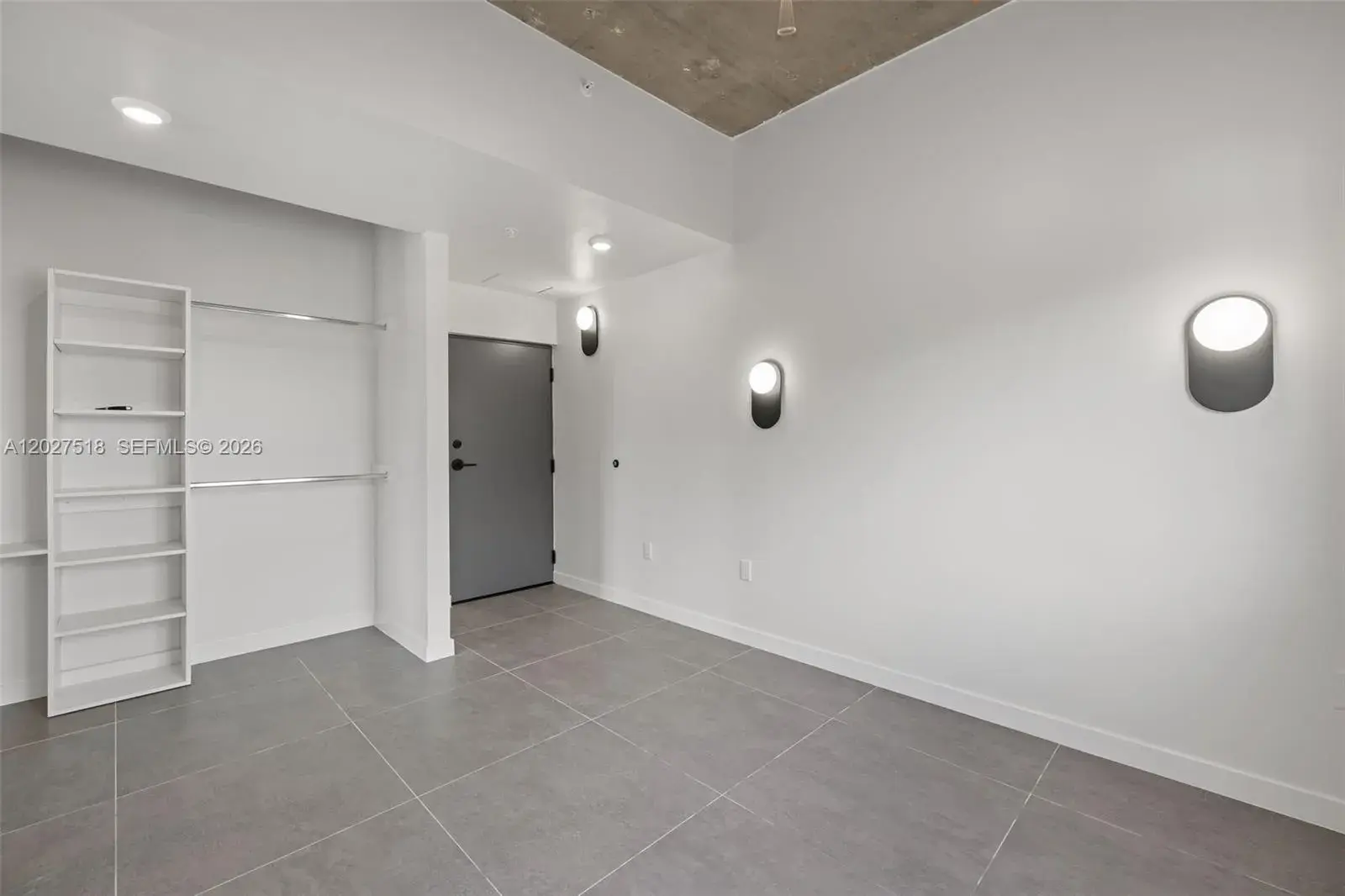 315 NW 32 ST # 305, Miami FL 33127