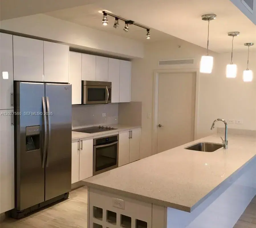 999 SW 1st Ave # 2005, Miami FL 33130