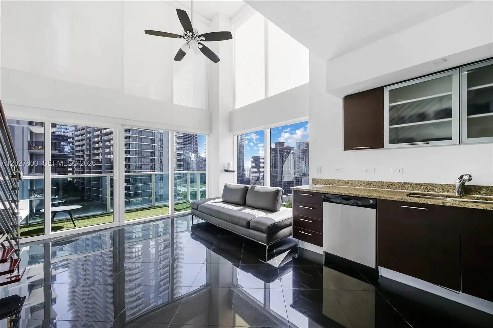 41 SE 5th St # 1116, Miami FL 33131