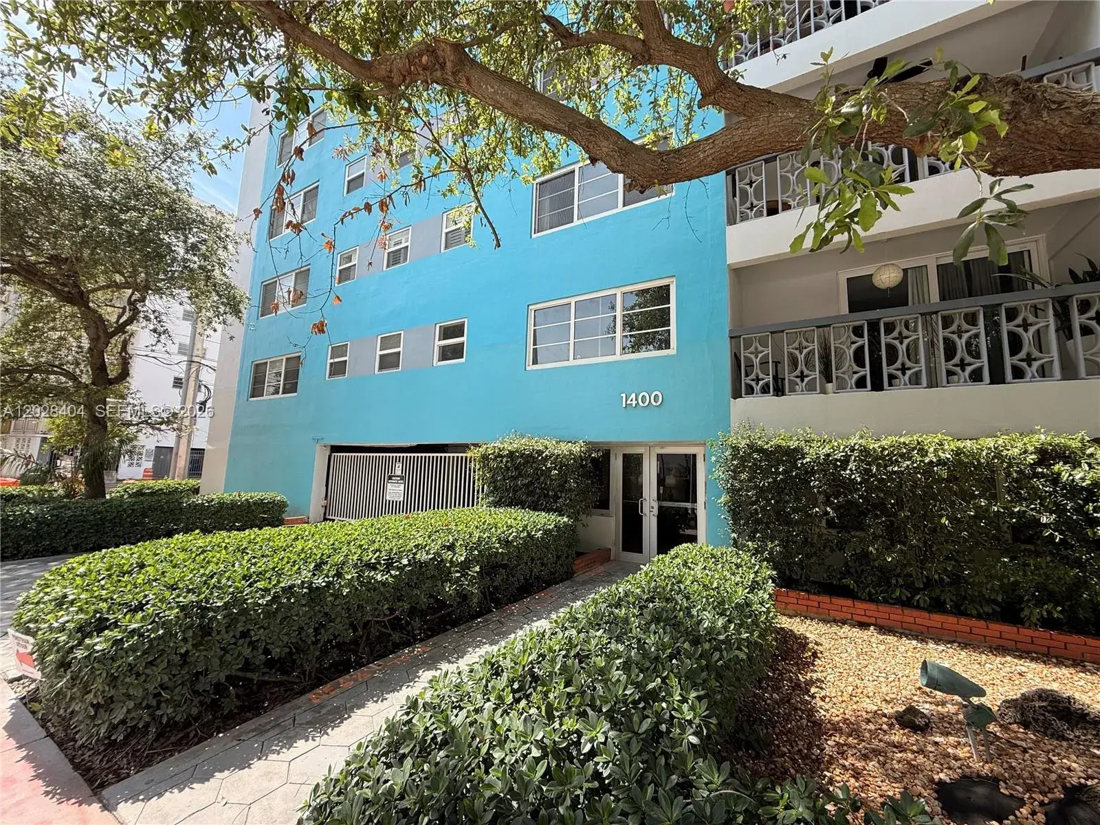 1400 Lincoln Rd # 301, Miami Beach FL 33139
