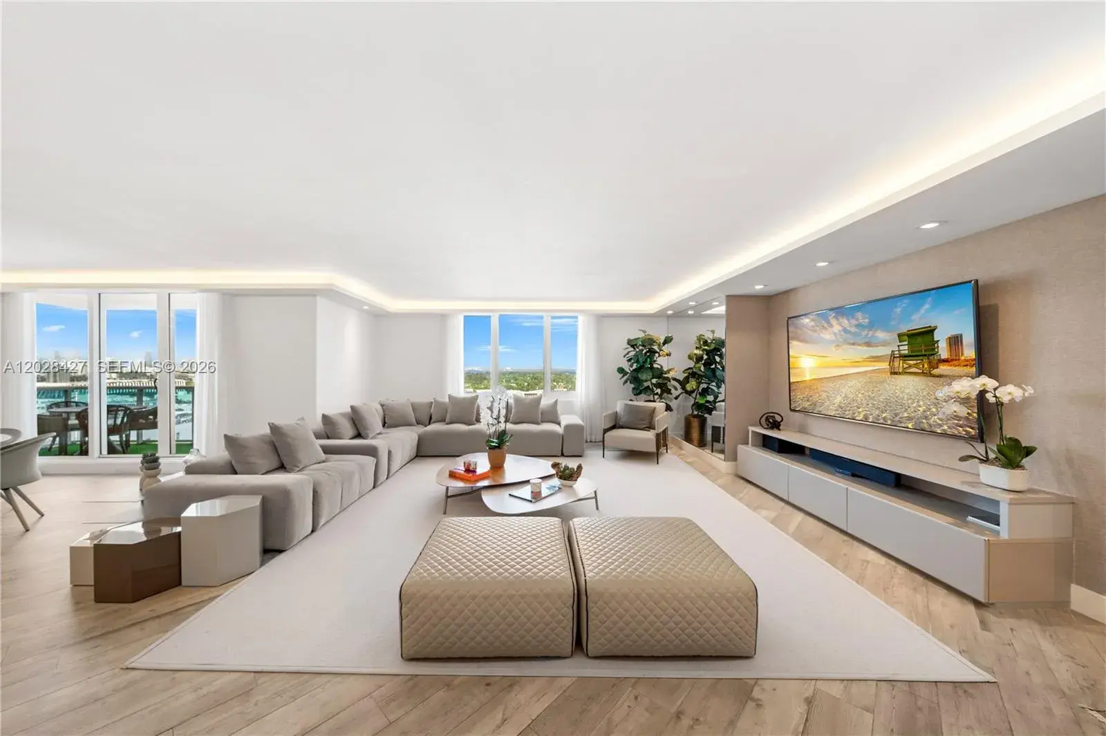 2301 Collins Ave # 1432, Miami Beach FL 33139