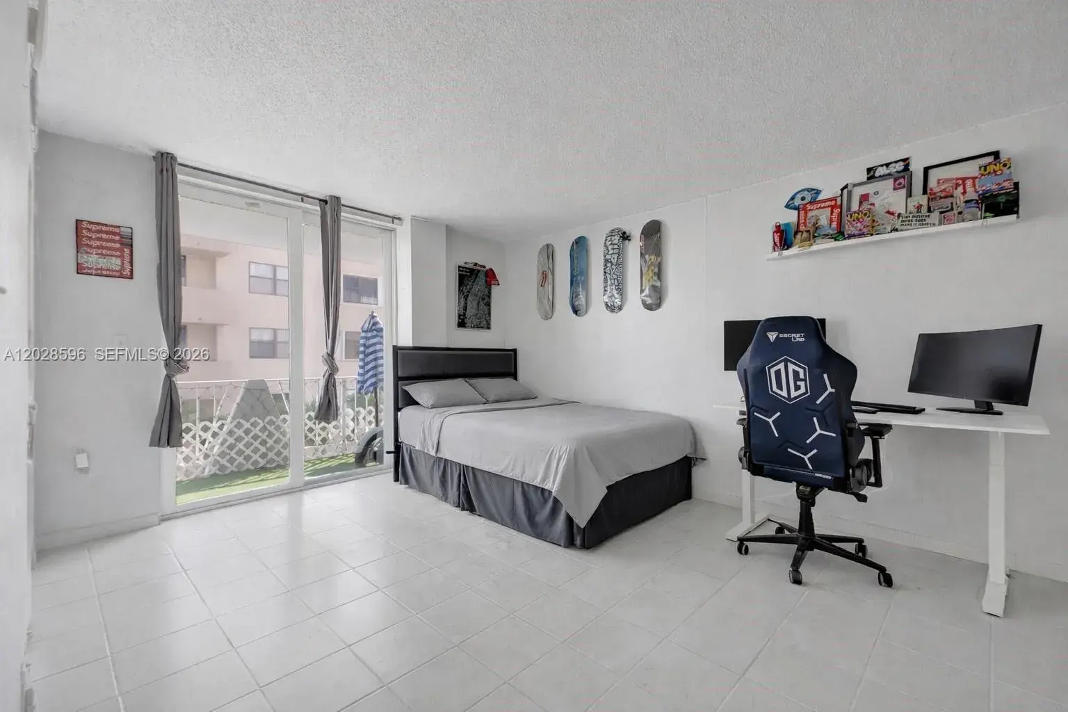7133 Bay Dr # 305, Miami Beach FL 33141