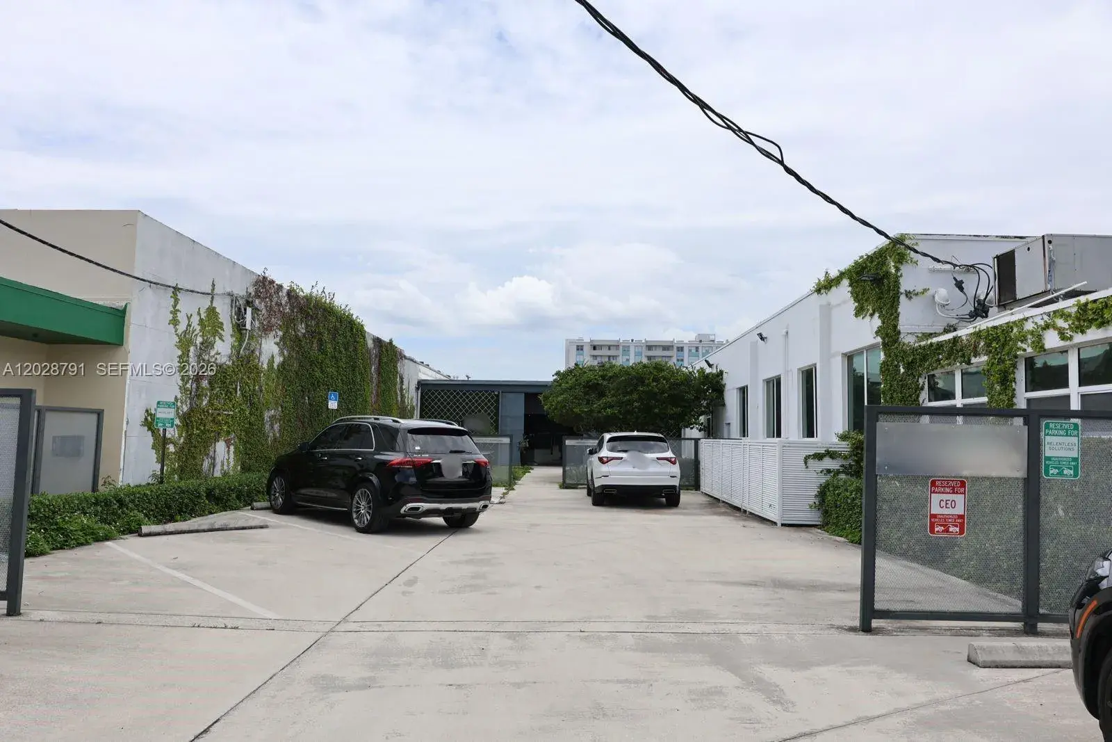 1810 NE 144th St, North Miami FL 33181
