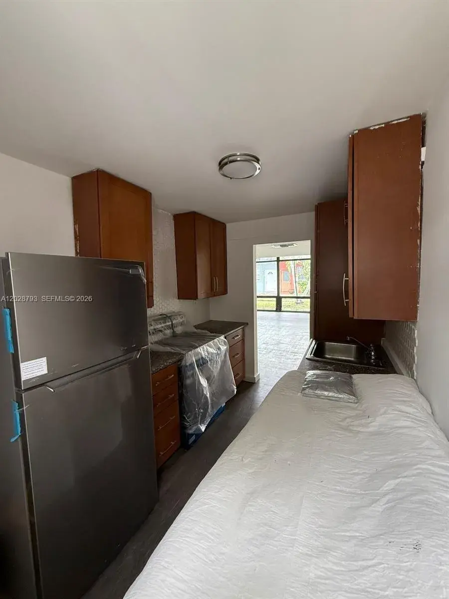 14310 NE 5th Pl, Miami FL 33161