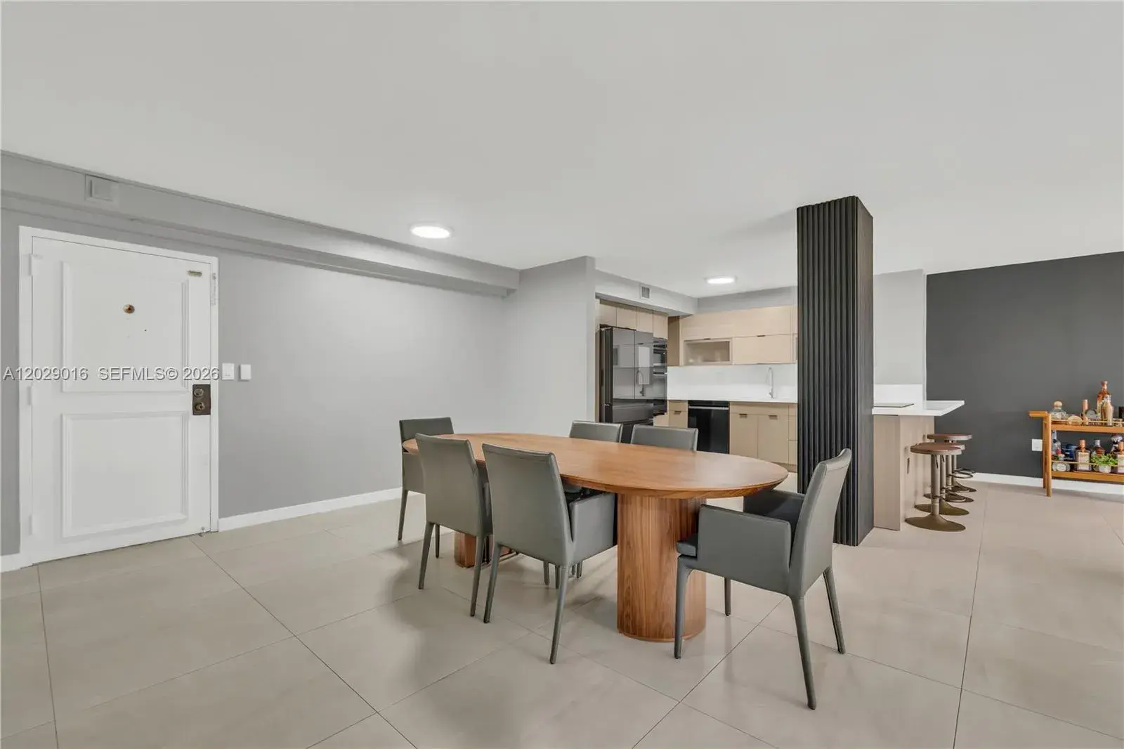 1450 Brickell Bay Dr # 1815, Miami FL 33131