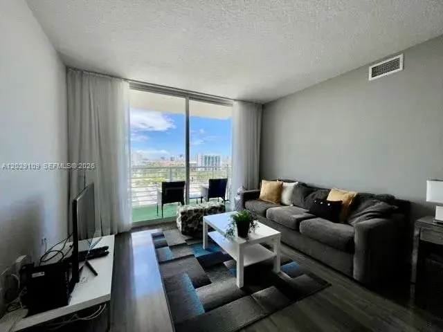 18800 NE 29th Ave # 1004, Aventura FL 33180
