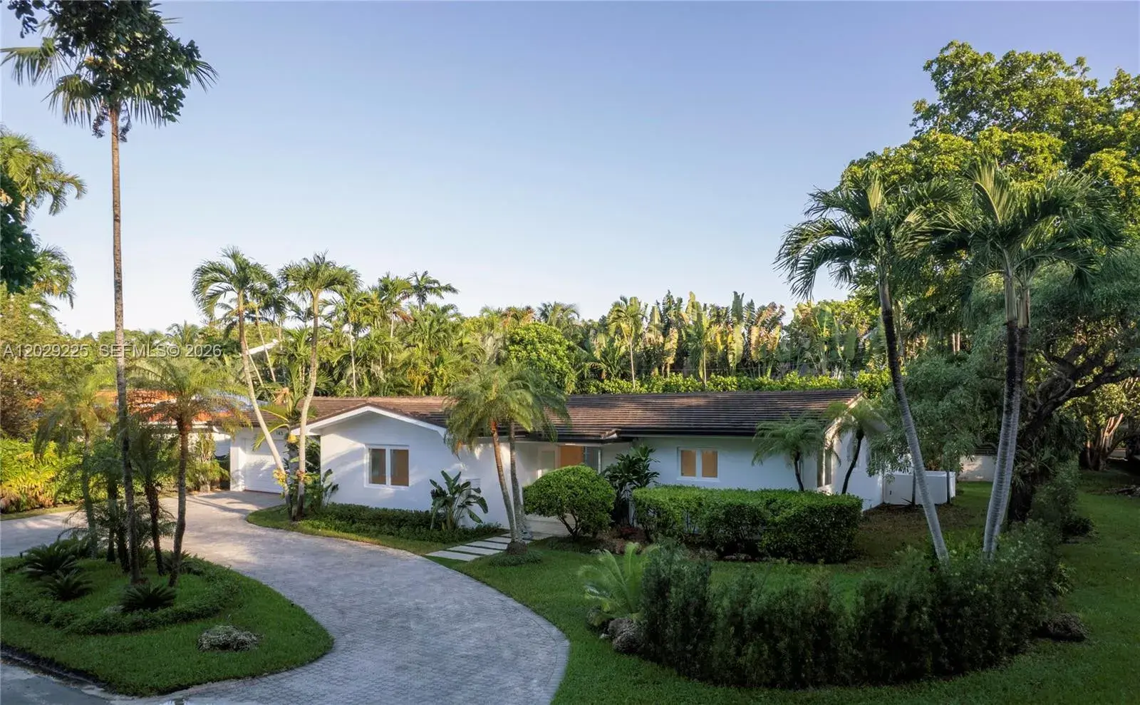 145 S Prospect Dr, Coral Gables FL 33133