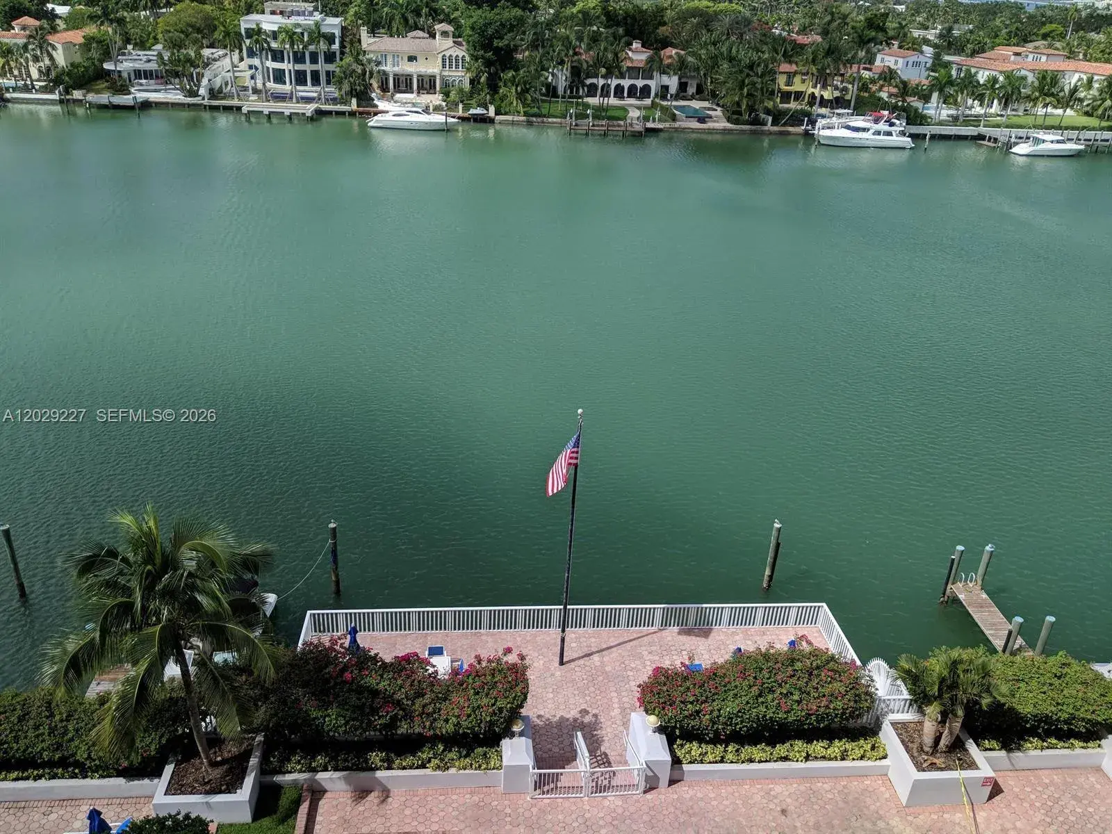 1 bedroom 1 bath for sale at 5700 Collins Ave # 8K, Miami Beach FL 33140