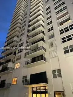 1 bedroom 2 bath Residential for sale at 2101 S Ocean Dr # 306, Hollywood FL 33019