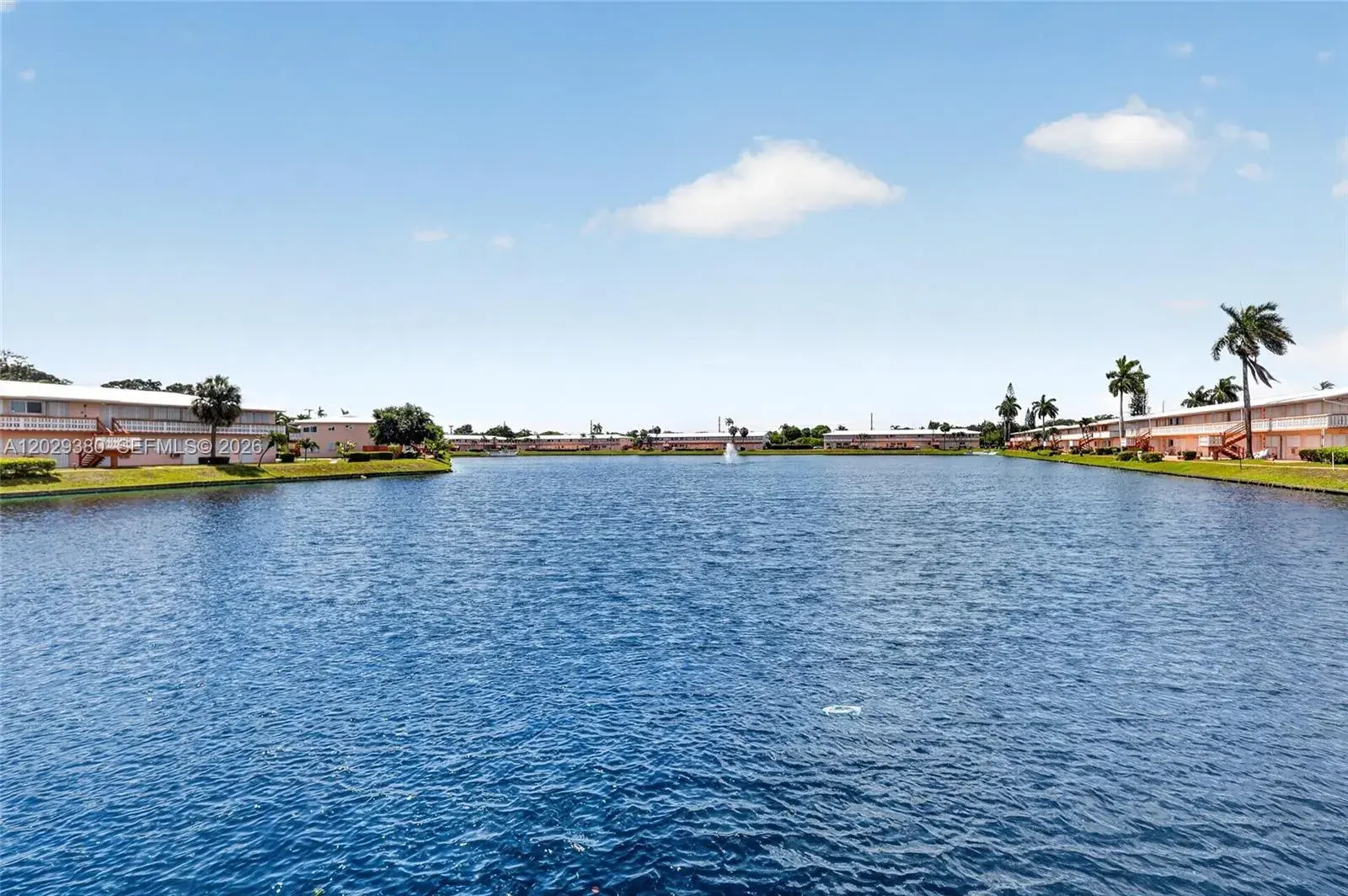 820 SW 11th Ave # 15B, Hallandale Beach FL 33009