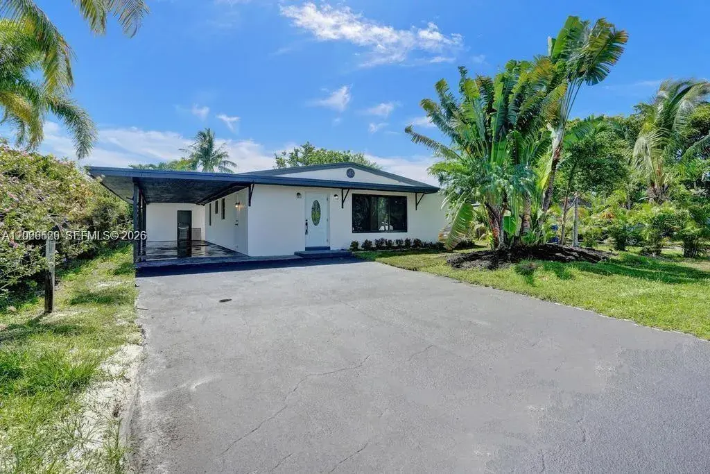 4 bedroom 2 bath Residential for sale at 1628 NE 7th Ave, Fort Lauderdale FL 33305