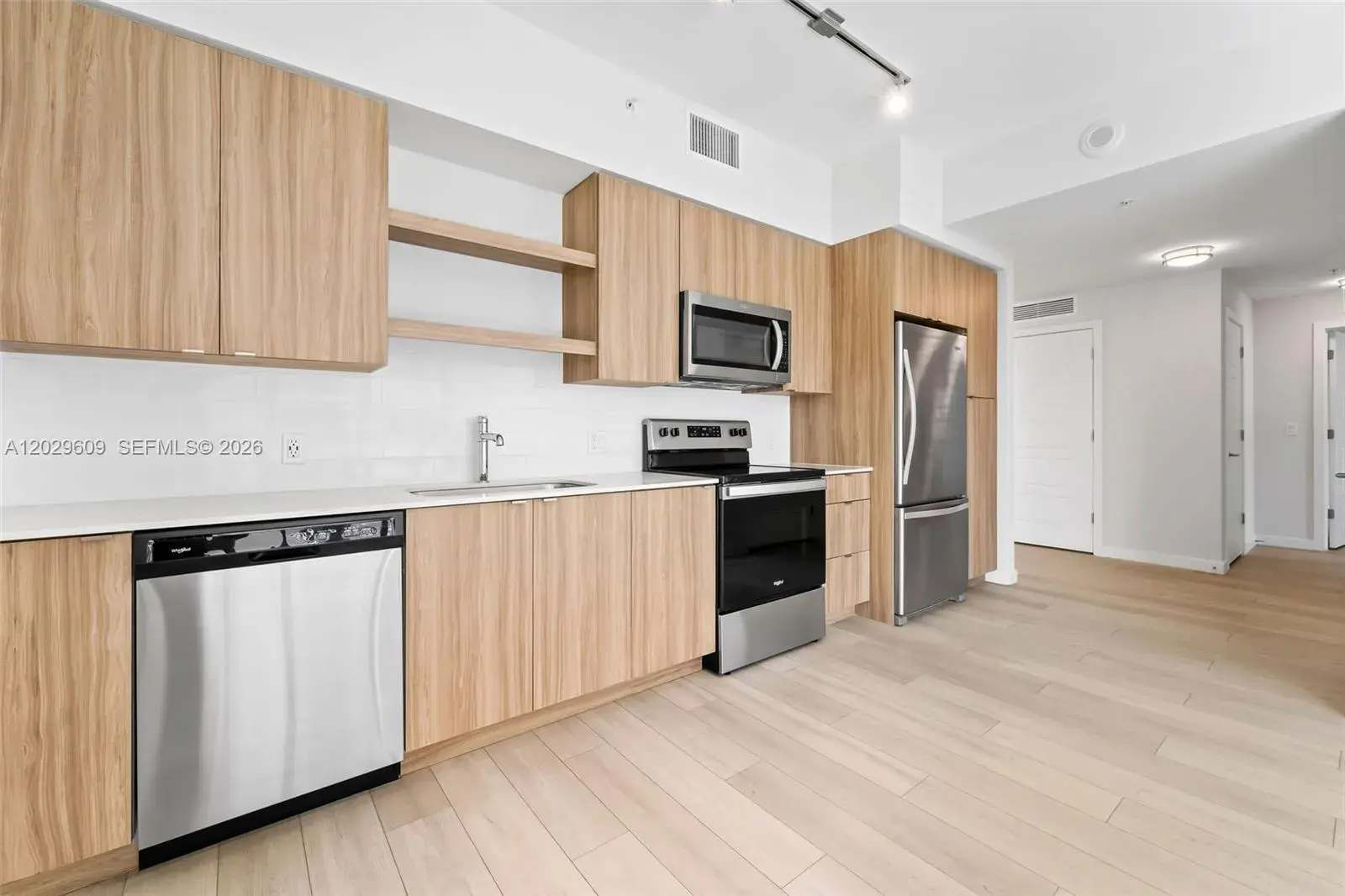 3 bedroom 2 bath Residential Lease for rent at 555 NE 8th St # 0506, Fort Lauderdale FL 33304