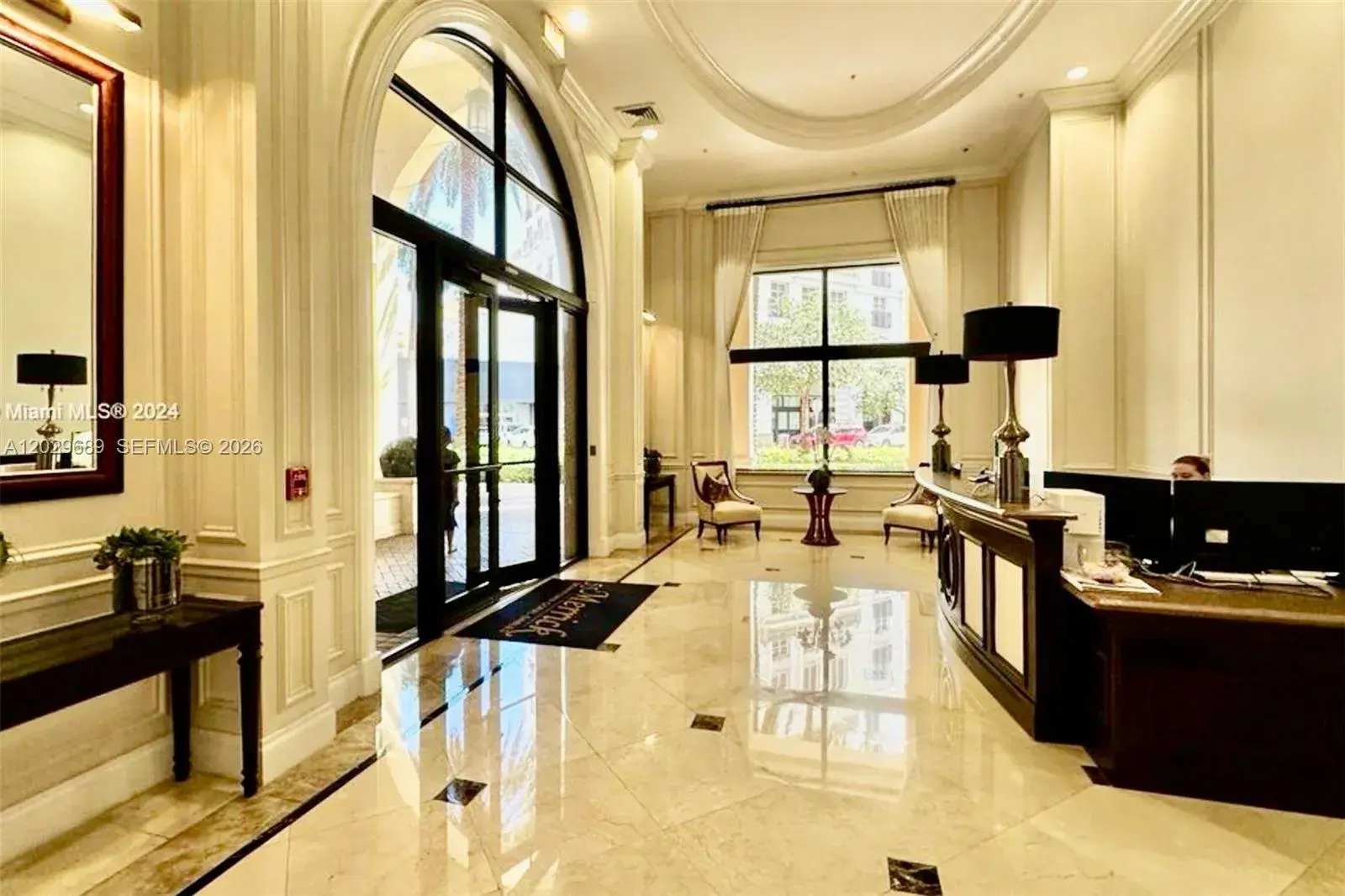 1 bedroom 1 bath for sale at 55 Merrick Way # 709, Coral Gables FL 33134