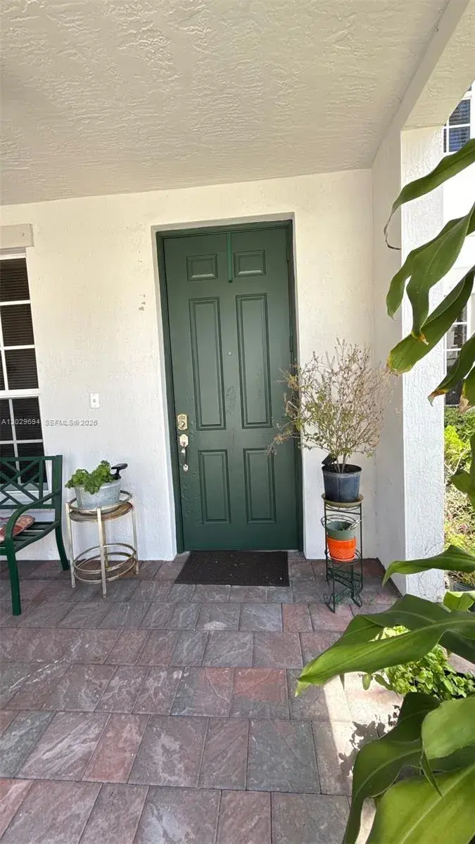 9213 SW 170th Ave, Miami FL 33196