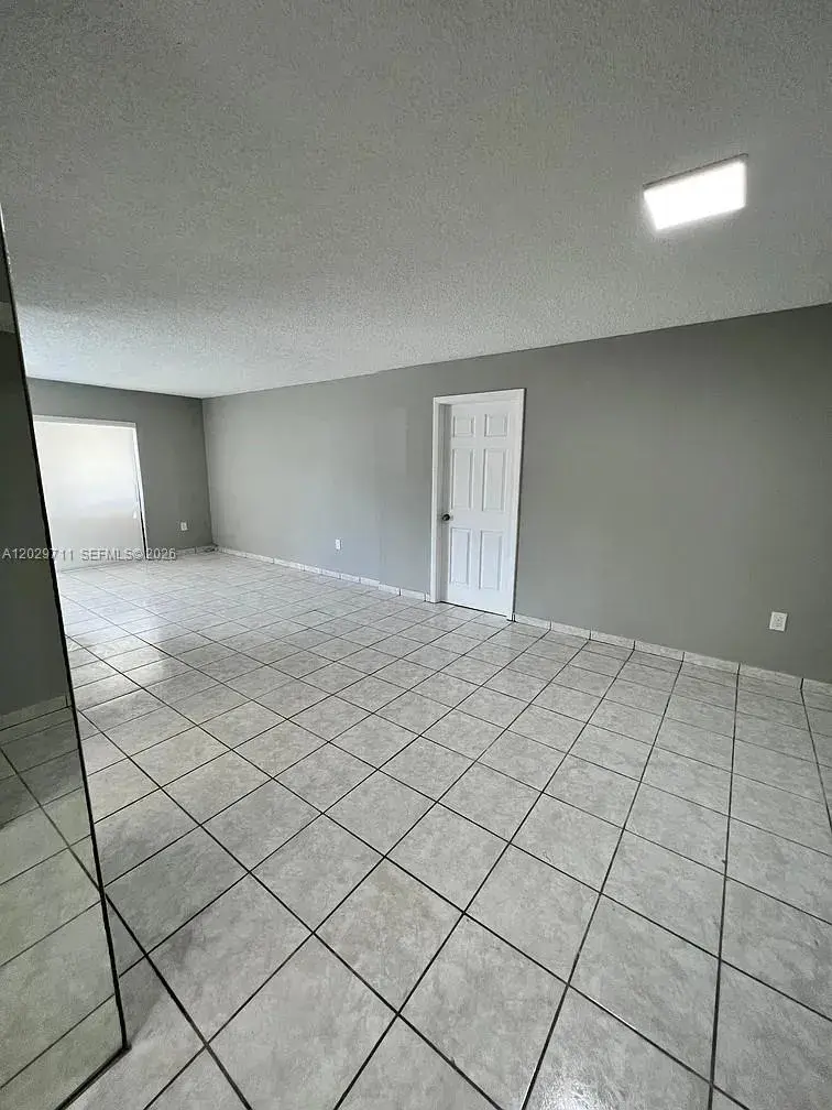 1300 SW 122nd Ave # 2, Miami FL 33184