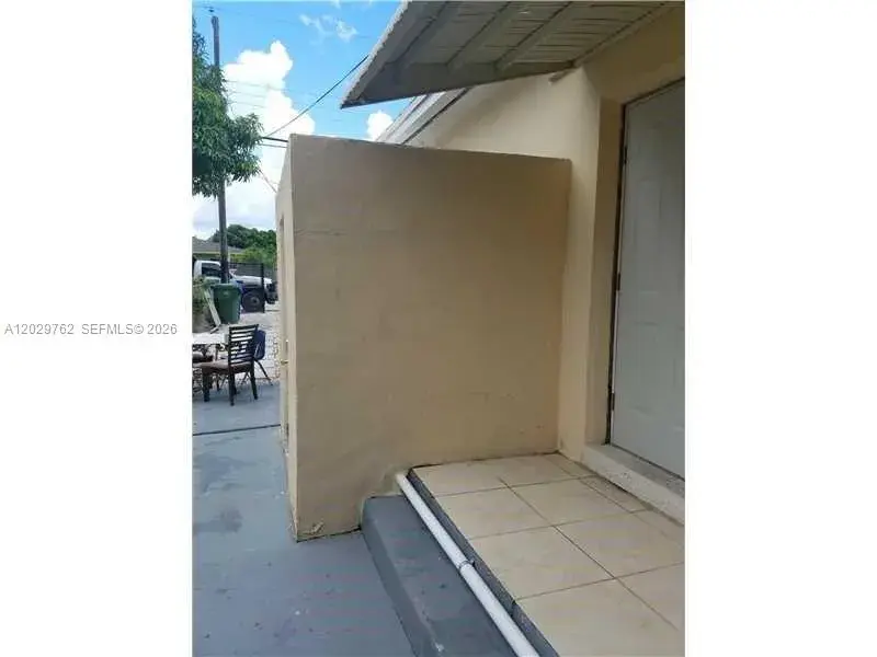 3240 NW 10th Ave, Miami FL 33127