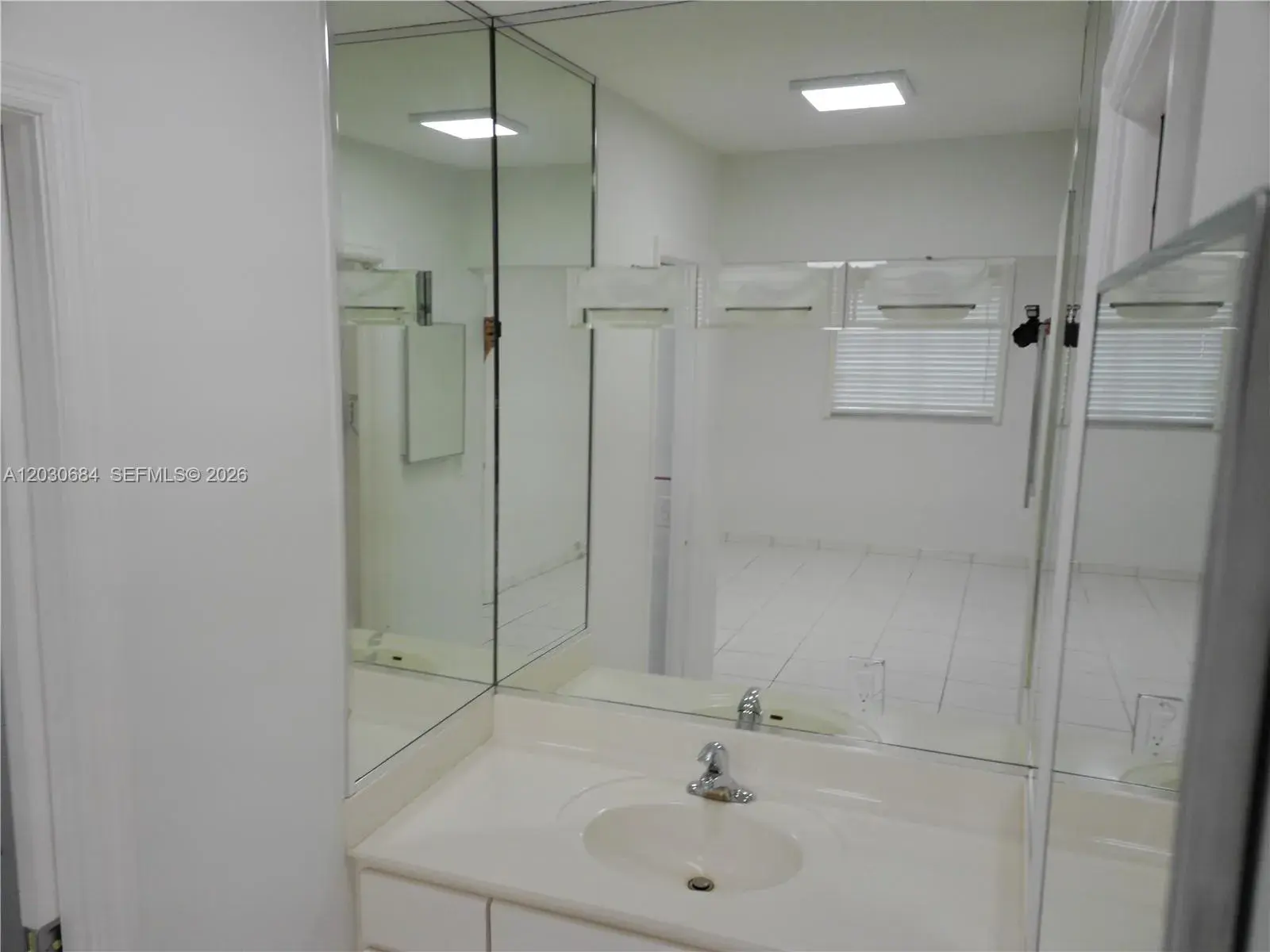 10812 SW 33rd St, Miami FL 33165