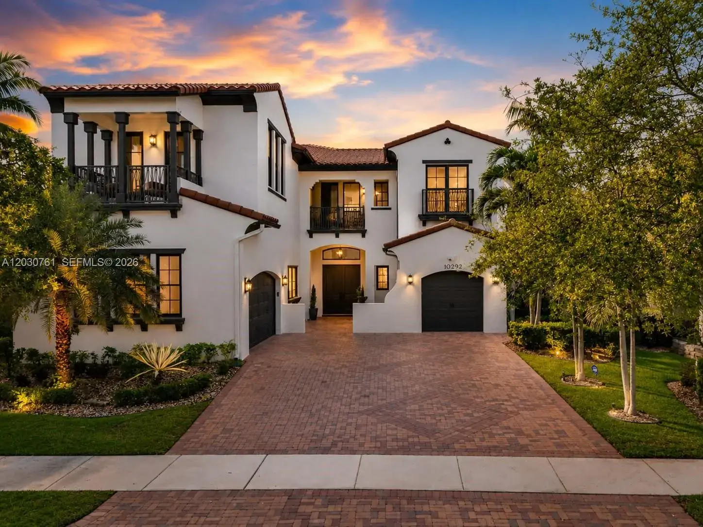 5 bedroom 4 bath for sale at 10292 Emerson St, Parkland FL 33076
