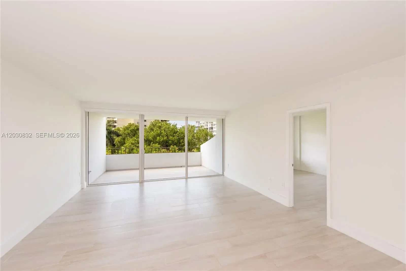 1 bedroom 1 bath for sale at 155 Ocean Lane Dr # 403, Key Biscayne FL 33149