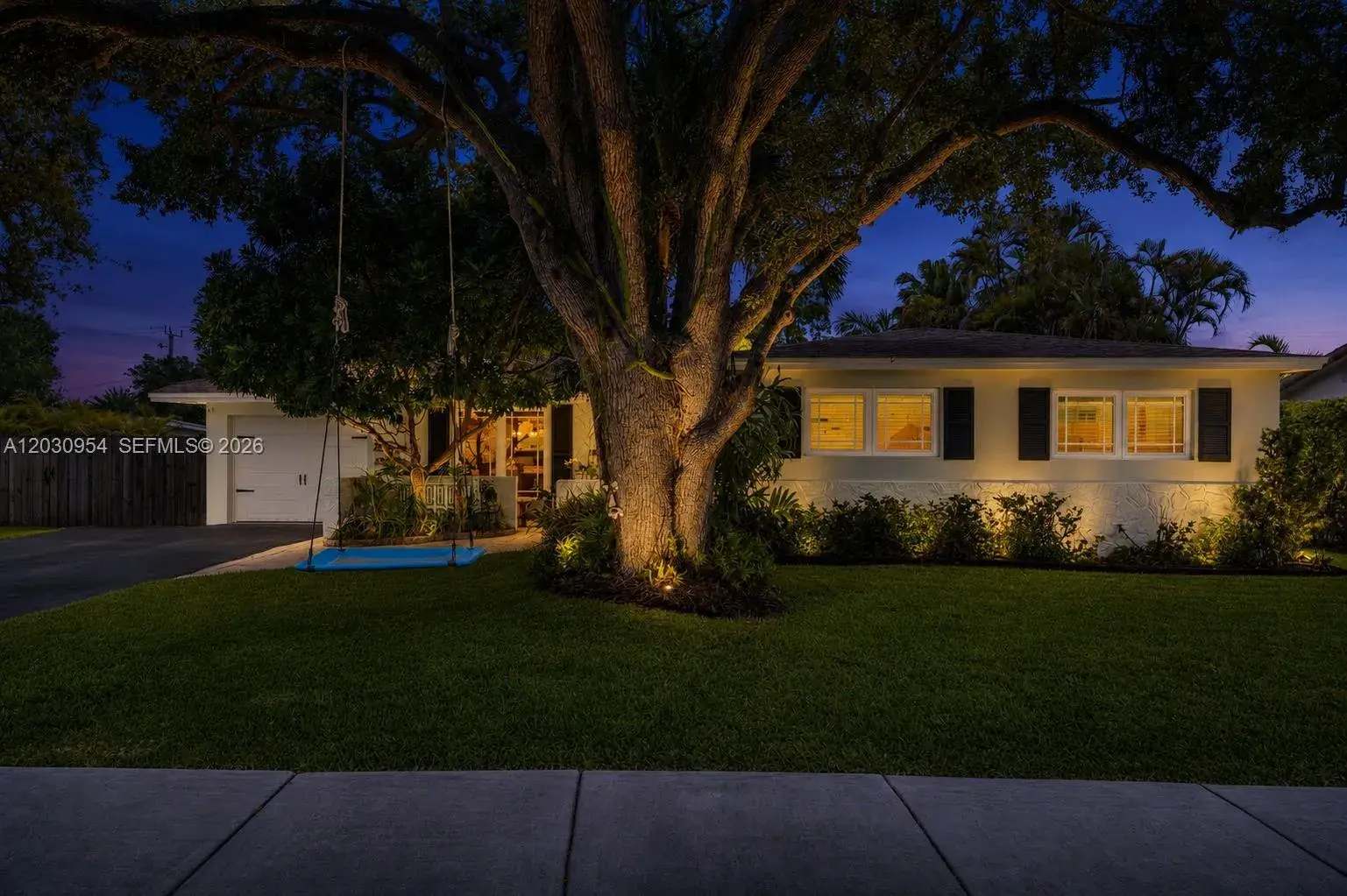 3 bedroom 2 bath Residential for sale at 10421 SW 107th St, Miami FL 33176