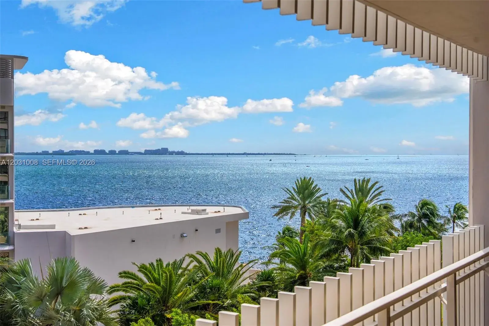 3 bedroom 3 bath for sale at 3 Grove Isle Dr # C605, Miami FL 33133