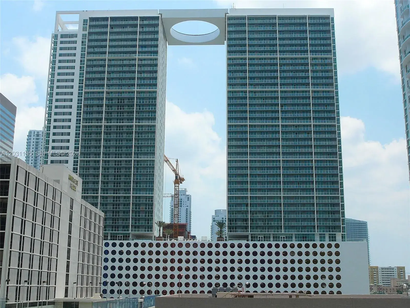 500 Brickell Ave # 1808, Miami FL 33131