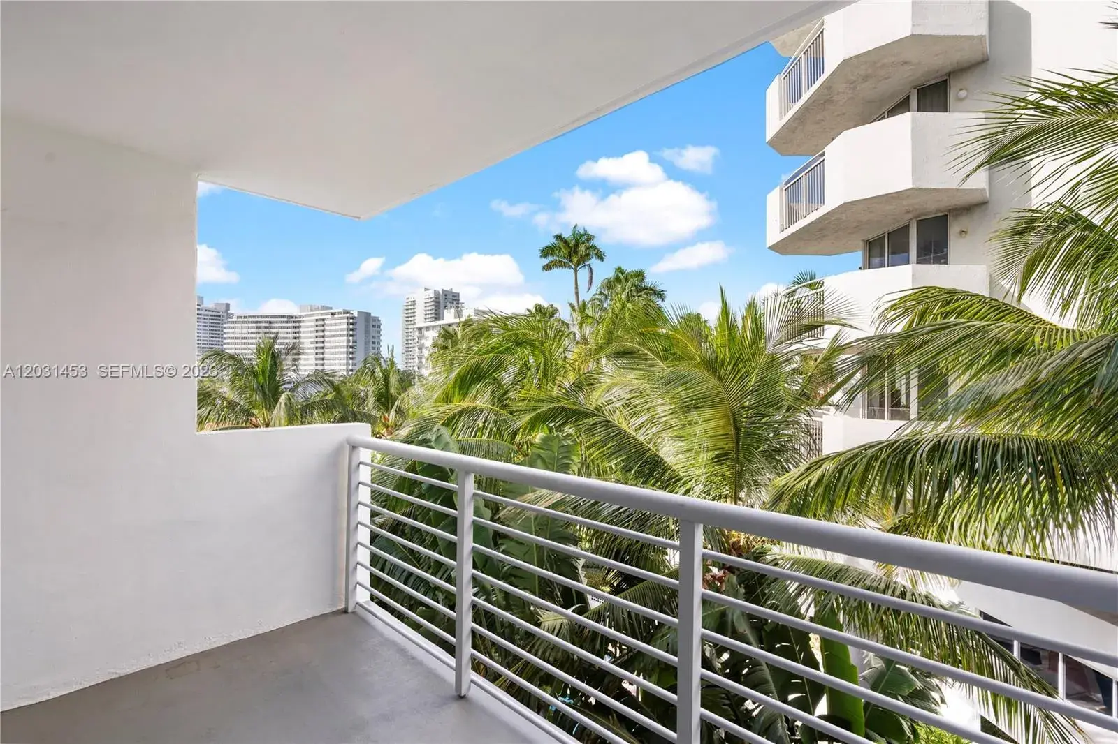 1605 Bay Rd # 503, Miami Beach FL 33139