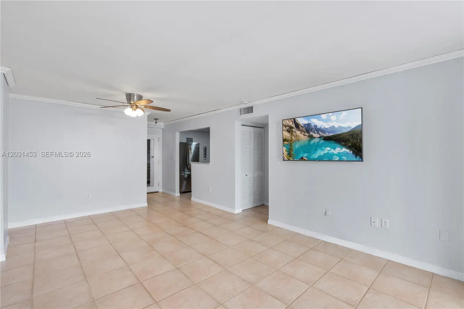 1605 Bay Rd # 503, Miami Beach FL 33139