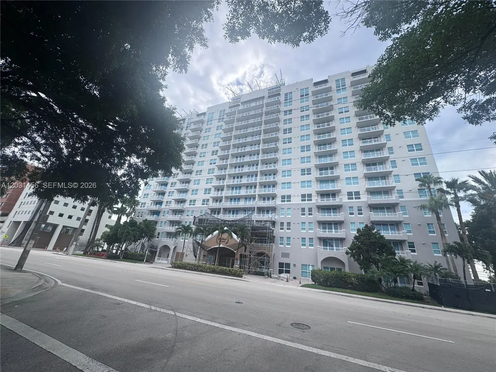 1 bedroom 1 bath Residential Lease for rent at 2665 SW 37th Ave # 201, Miami FL 33133