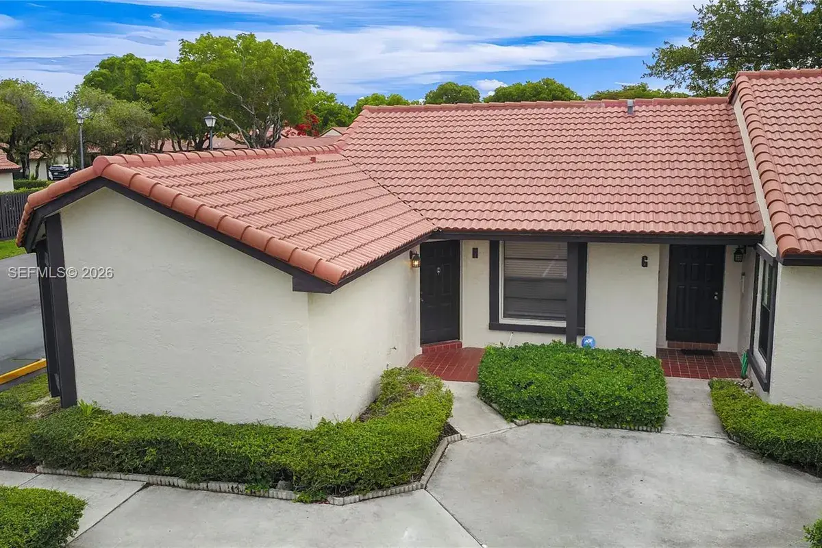 15240 SW 45th Ter # H, Miami FL 33185