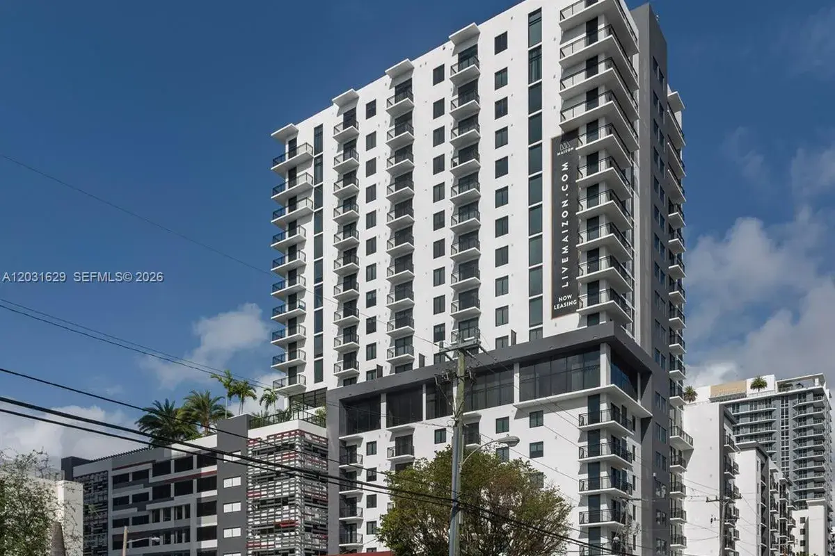 221 SW 12th St # 619, Miami FL 33130