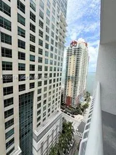 1200 Brickell Bay Dr # 2416, Miami FL 33131