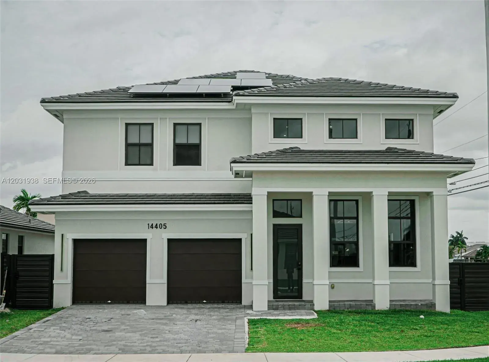 5 bedroom 4 bath for sale at 14405 SW 13th Ter, Miami FL 33184