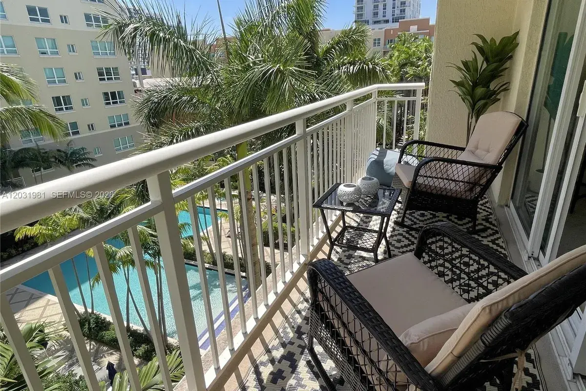 2000 N Bayshore Dr # 525, Miami FL 33137