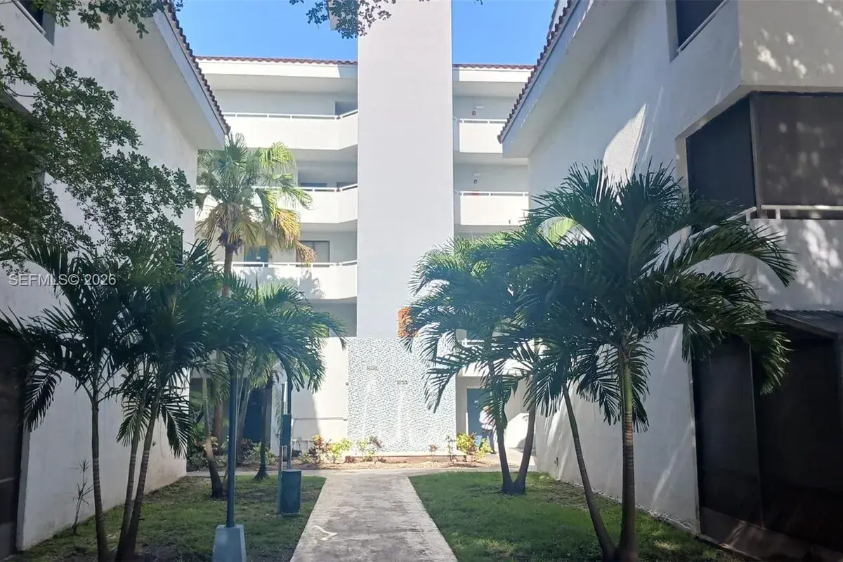 8335 SW 152nd Ave # 310, Miami FL 33193