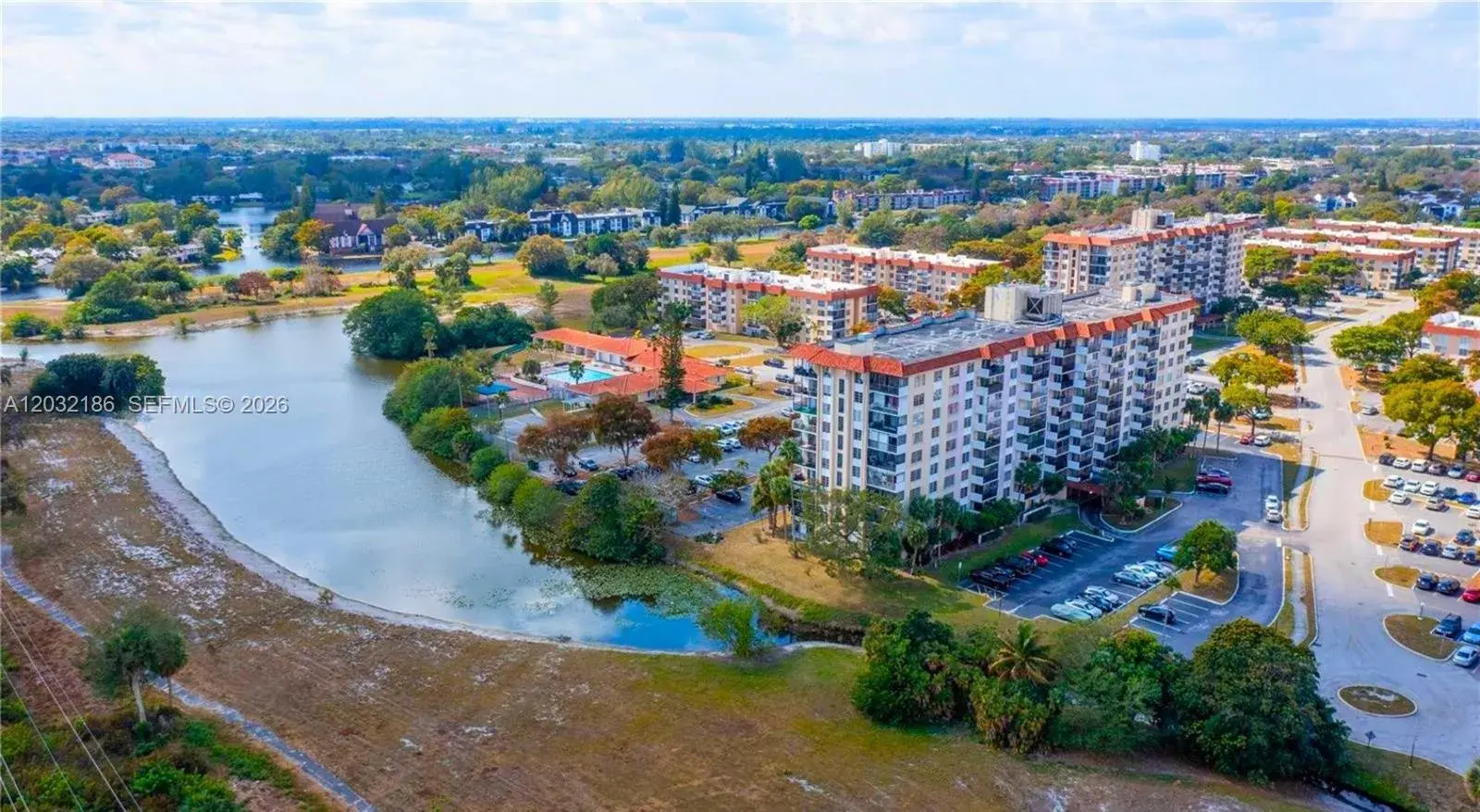 4164 Inverrary Dr # 204, Lauderhill FL 33319