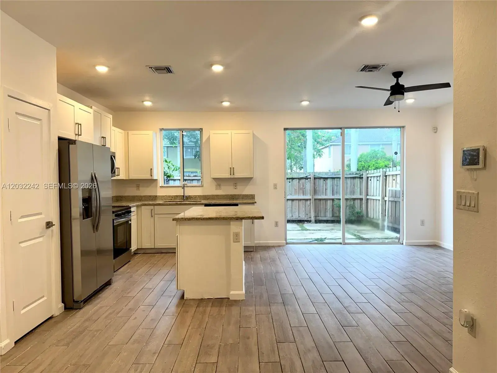 1019 SE 24th Ter, Homestead FL 33035