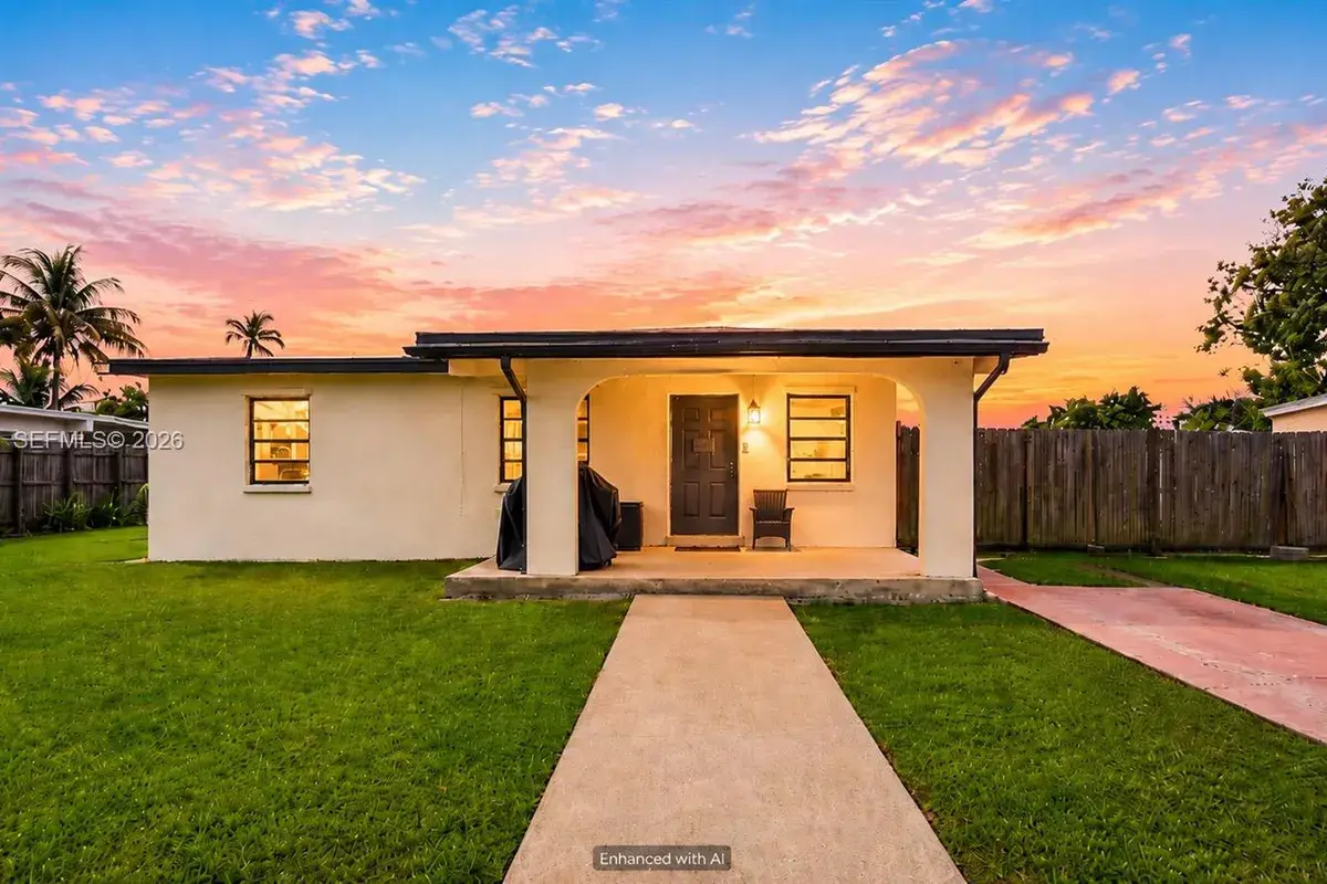9840 SW 48th St, Miami FL 33165