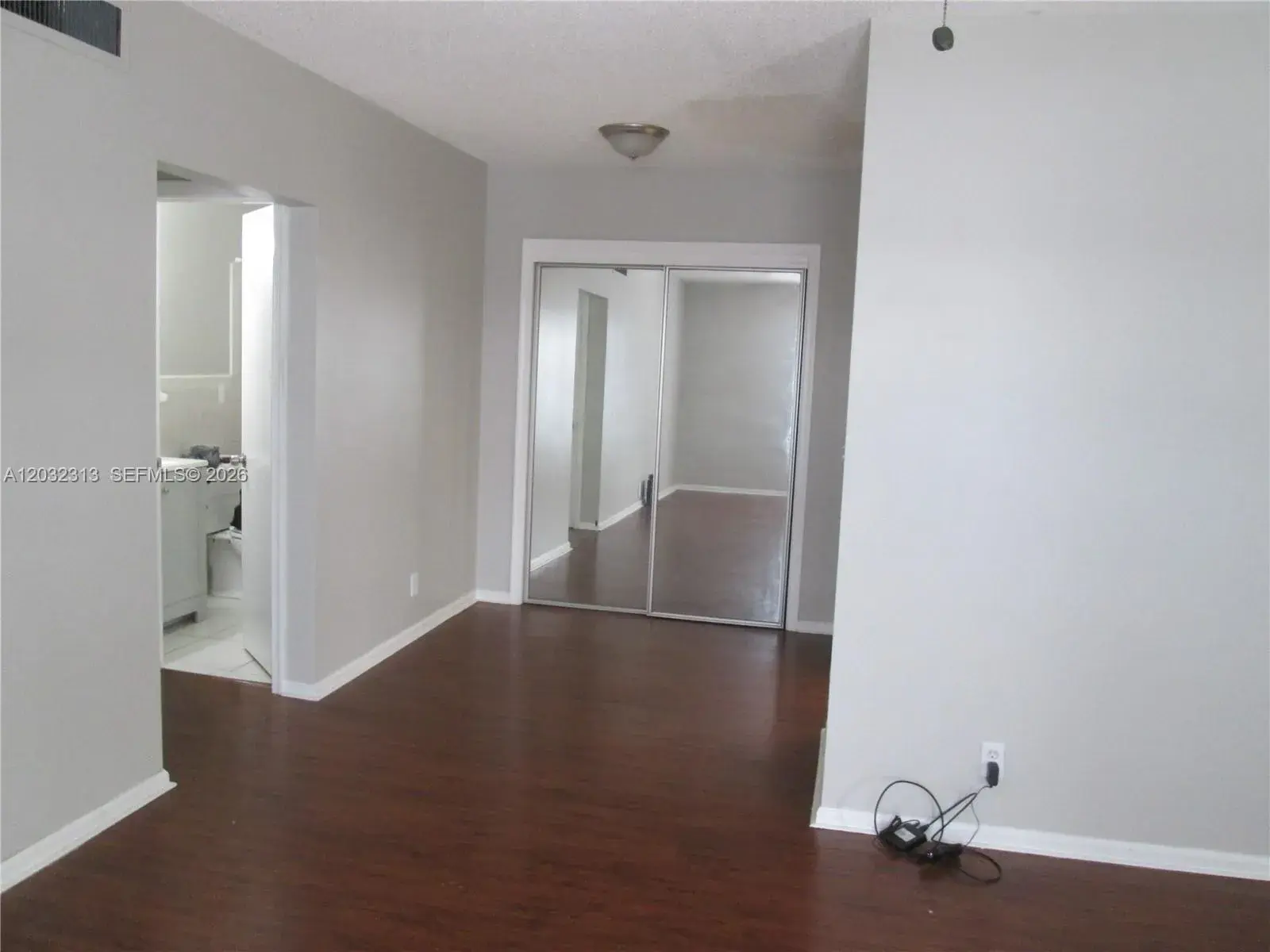 2 bedroom 1 bath Residential Lease for rent at 2250 NE 66th St # 1521, Fort Lauderdale FL 33308