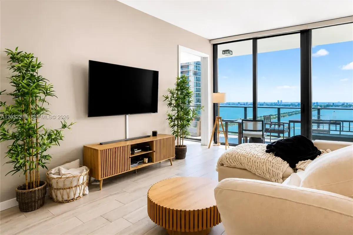 480 NE 31st St # 3705, Miami FL 33137