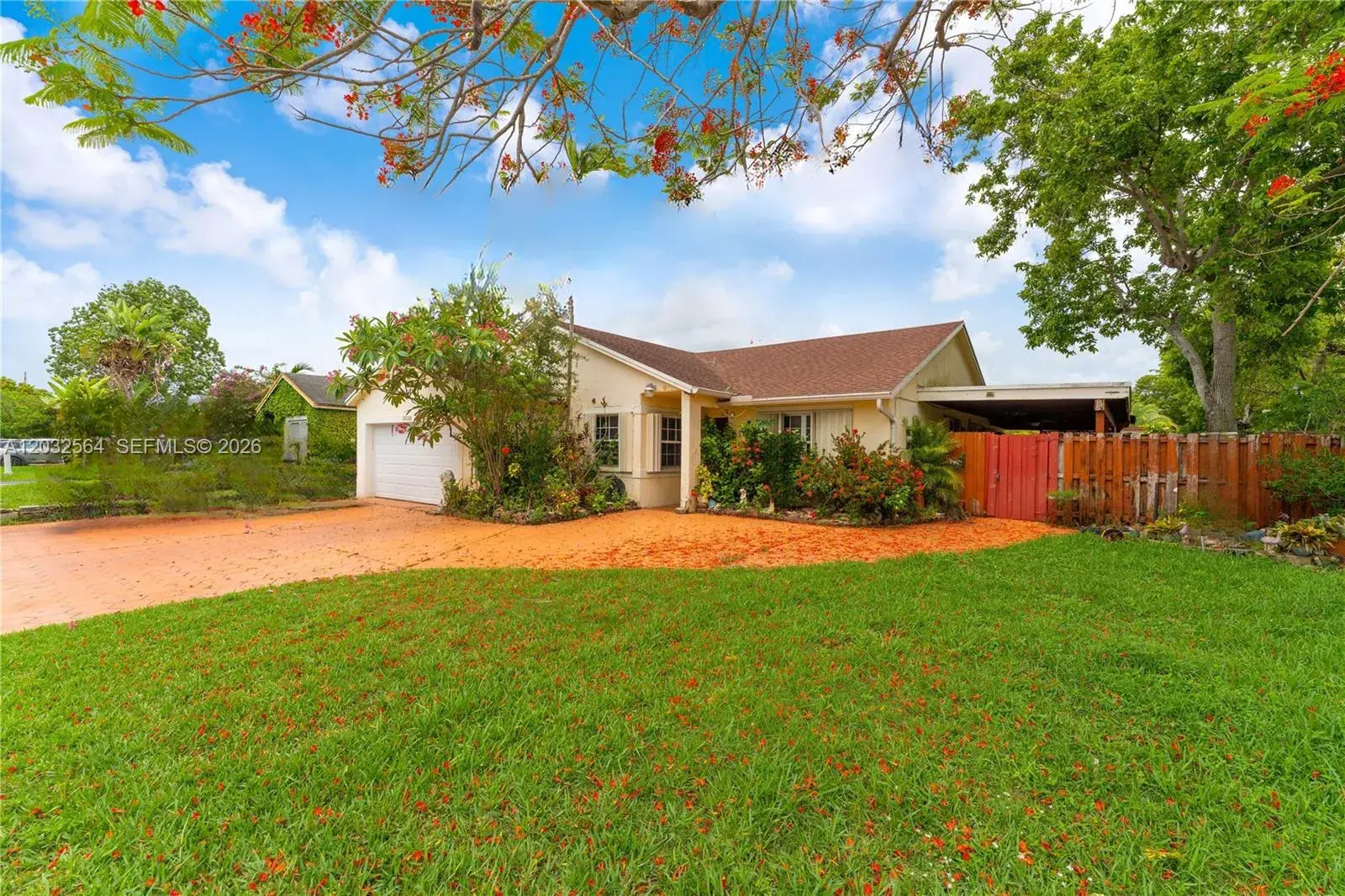 3 bedroom 2 bath Residential for sale at 13332 SW 113th Ct, Miami FL 33176