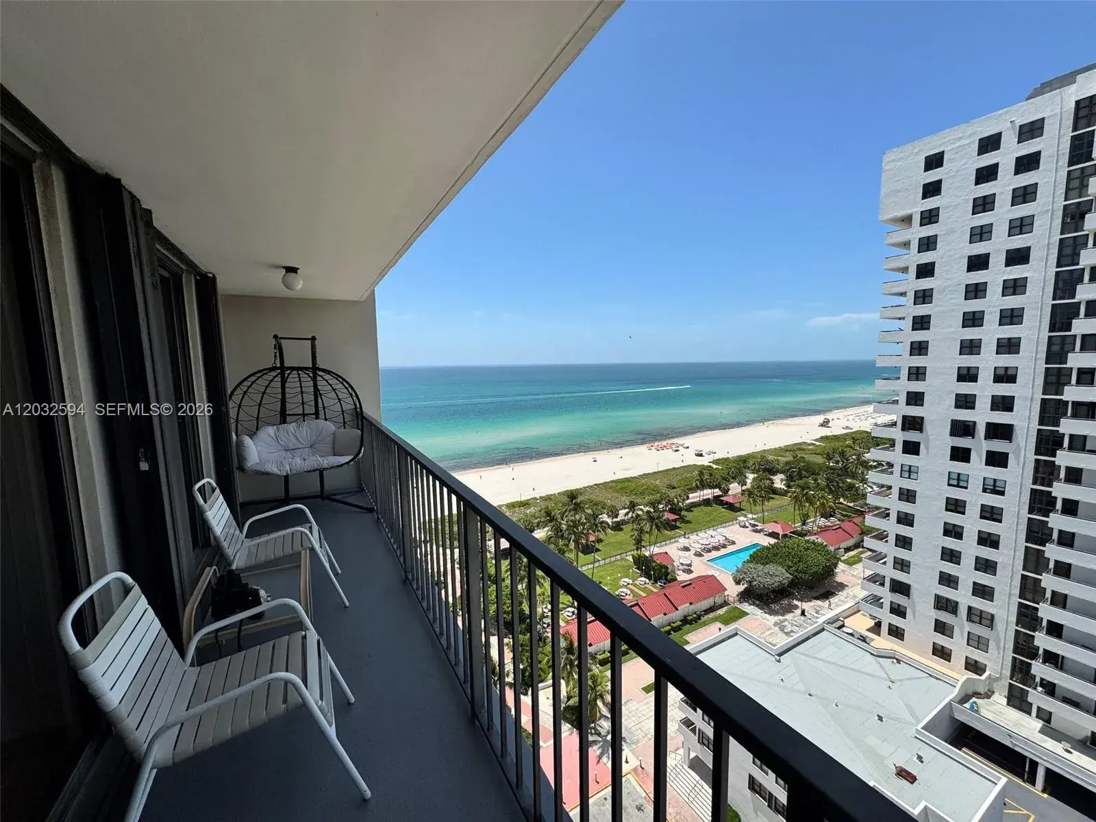 1 bedroom 1 bath Residential Lease for rent at 2625 Collins Ave # 1801, Miami Beach FL 33140
