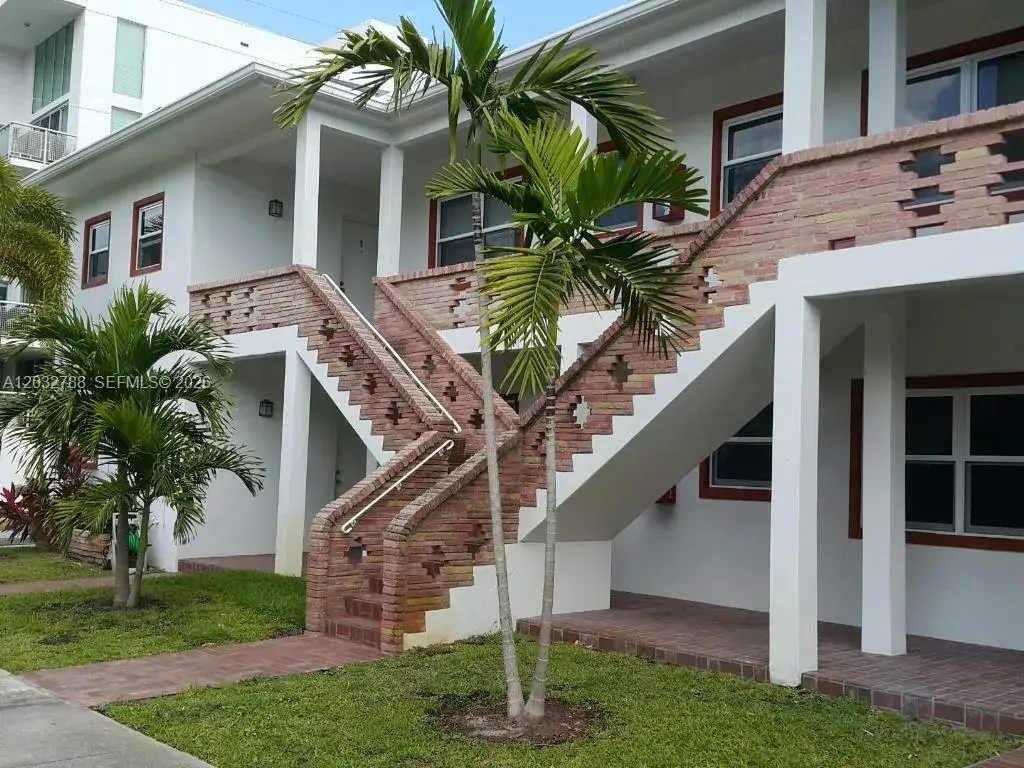 901 SE 2nd Ct # 3, Fort Lauderdale FL 33301