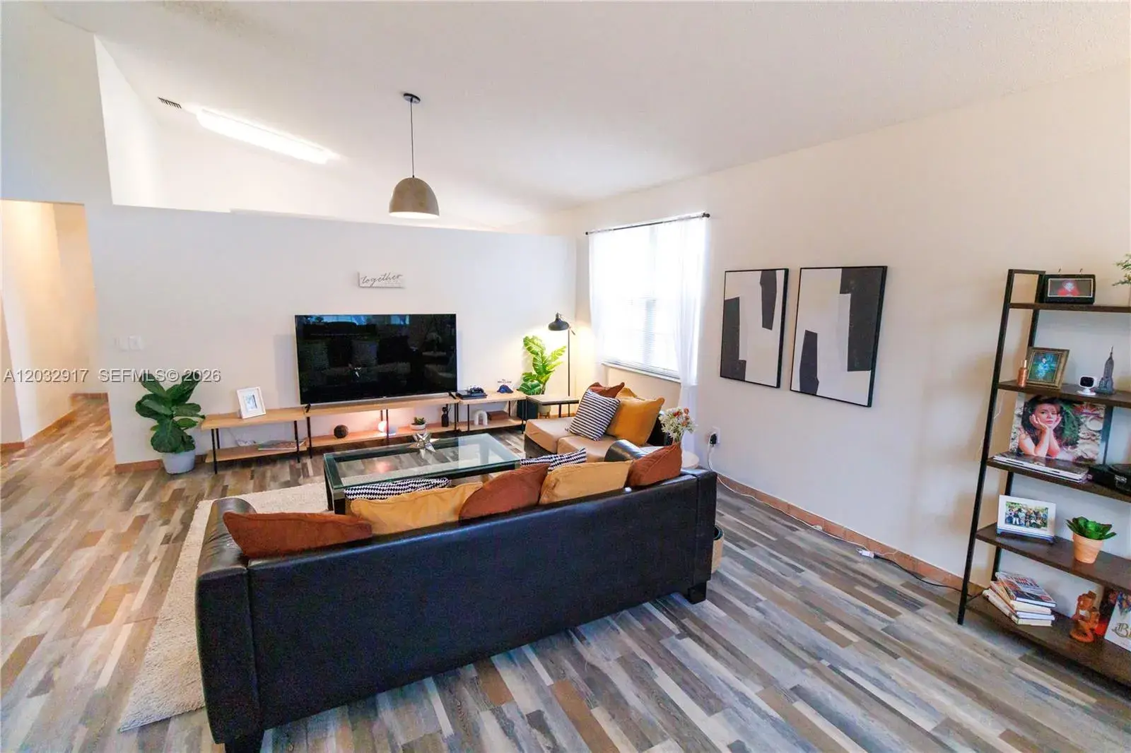 251 NW 151st Ave, Pembroke Pines FL 33028