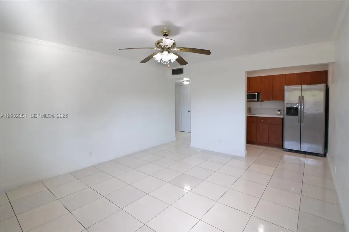 11195 SW 1st St # 119, Miami FL 33174