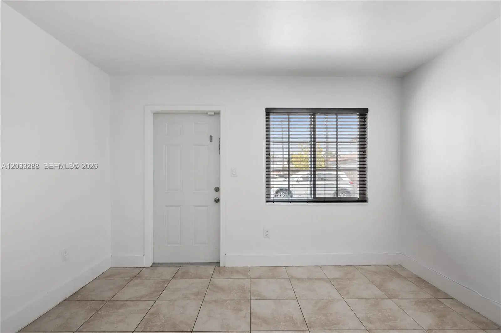 932 SW 6th St # 5, Miami FL 33130