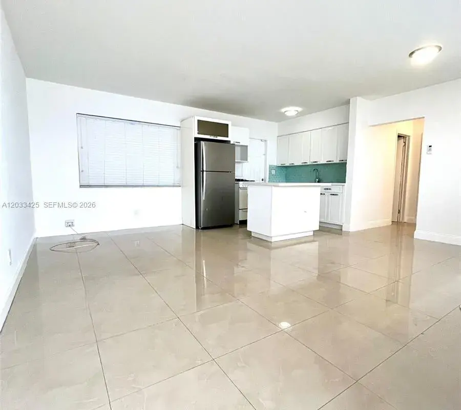 2031 Jackson St # 3, Hollywood FL 33020