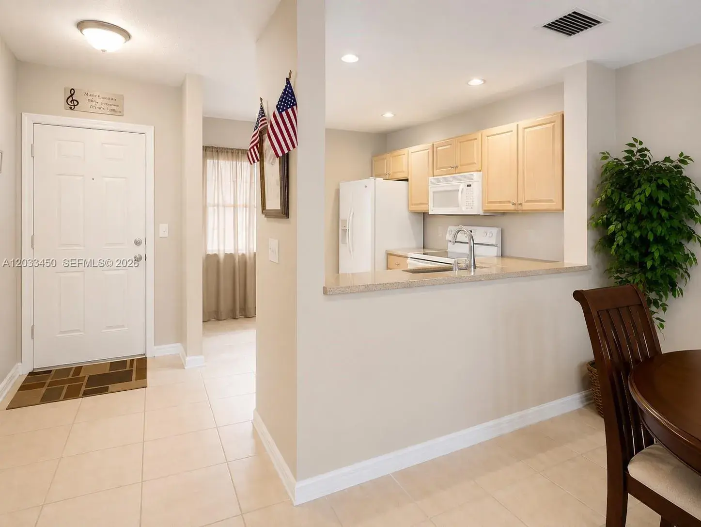 532 NW 208th Ter, Pembroke Pines FL 33029