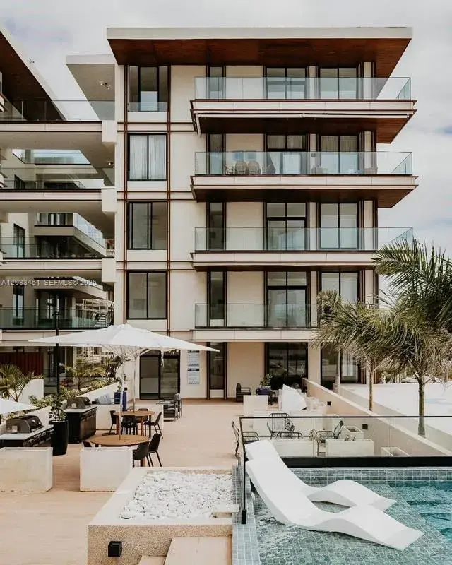 1 1 # 205, FL