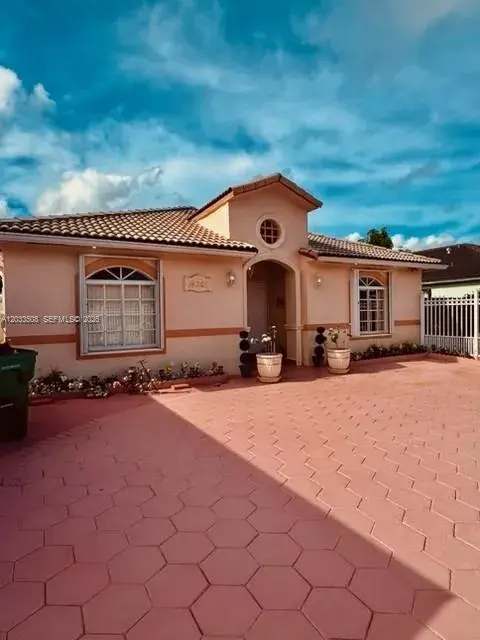 3 bedroom 2 bath Residential for sale at 14365 SW 172nd Ln, Miami FL 33177